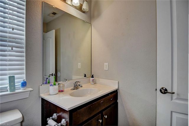 109 Jaclyn DR, Suffolk, VA 23434