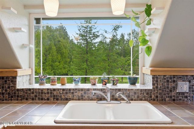 3770 E Ruth Drive, Wasilla, AK 99654