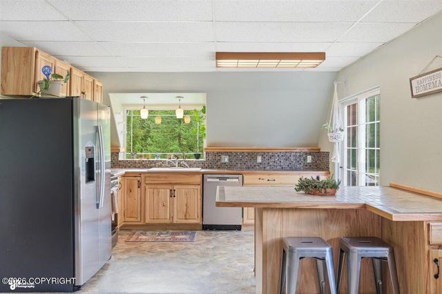 3770 E Ruth Drive, Wasilla, AK 99654