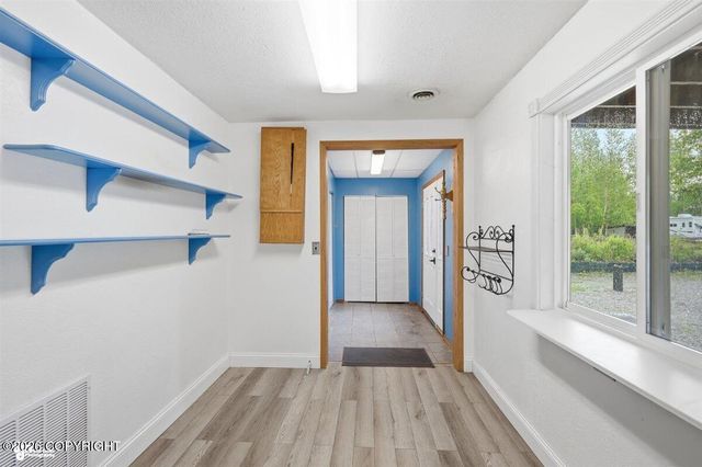 3770 E Ruth Drive, Wasilla, AK 99654