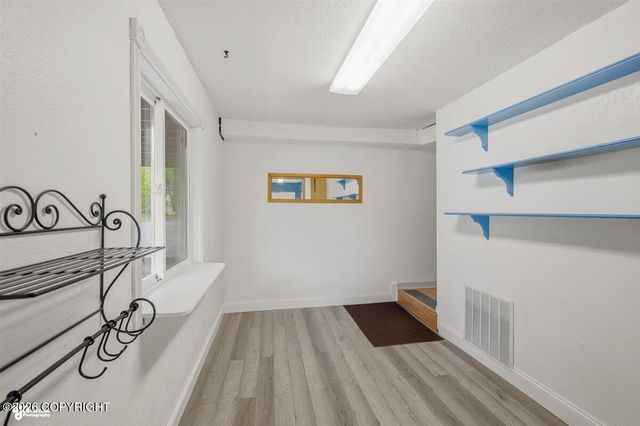 3770 E Ruth Drive, Wasilla, AK 99654
