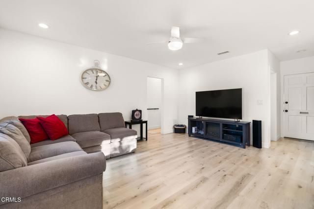 1400 Cameron Street, Ventura, CA 93001