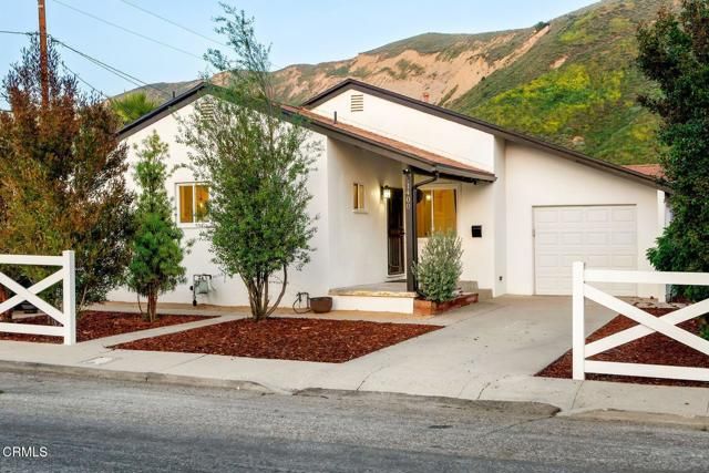 1400 Cameron Street, Ventura, CA 93001