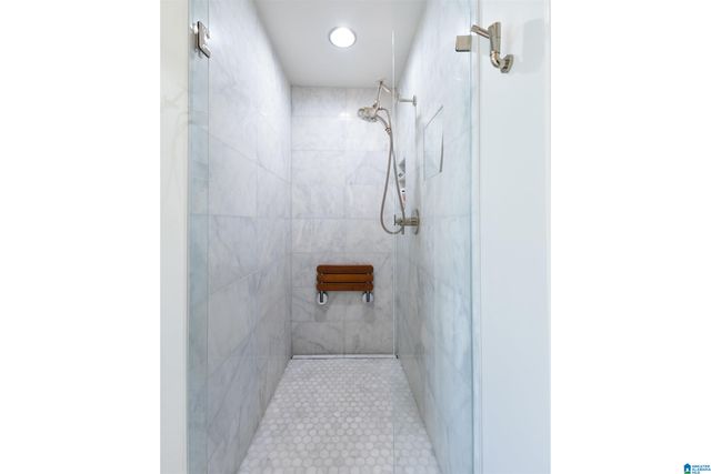 2424 MAURY DRIVE, Hoover, AL 35242