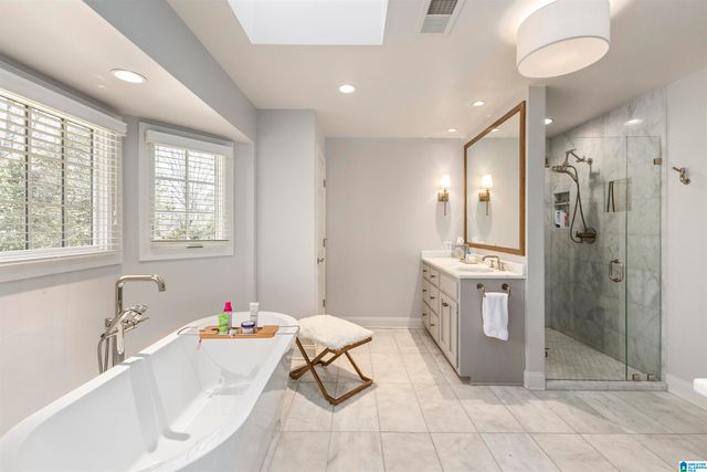 2424 MAURY DRIVE, Hoover, AL 35242