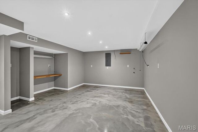 234 Romaine Spring View, St Louis, MO 63026