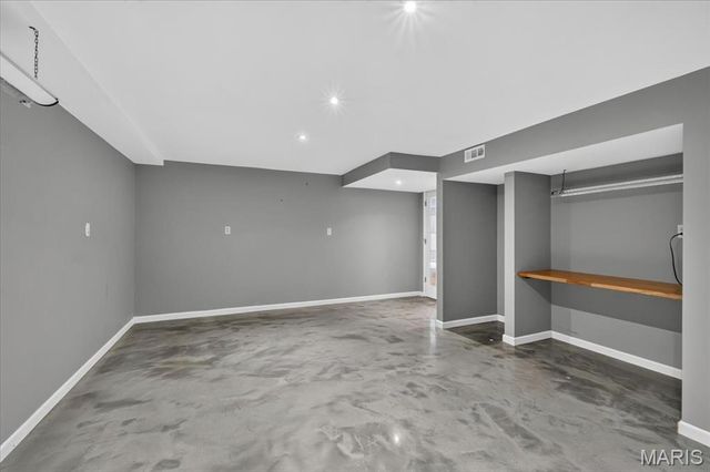 234 Romaine Spring View, St Louis, MO 63026