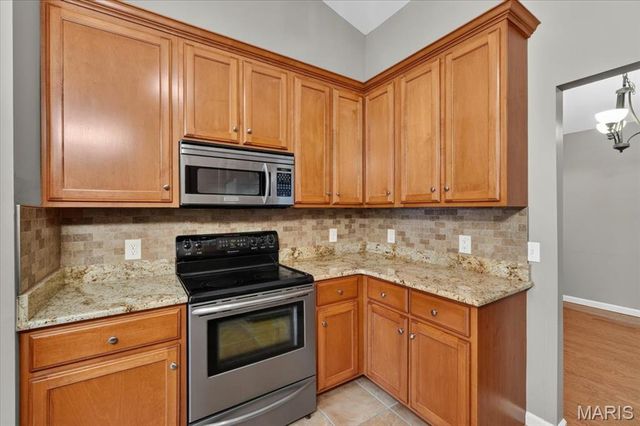 234 Romaine Spring View, St Louis, MO 63026