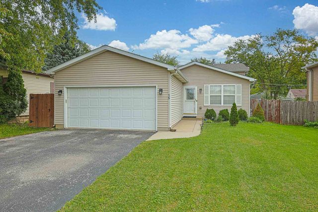 15 N Frolic Avenue, Waukegan, IL 60085