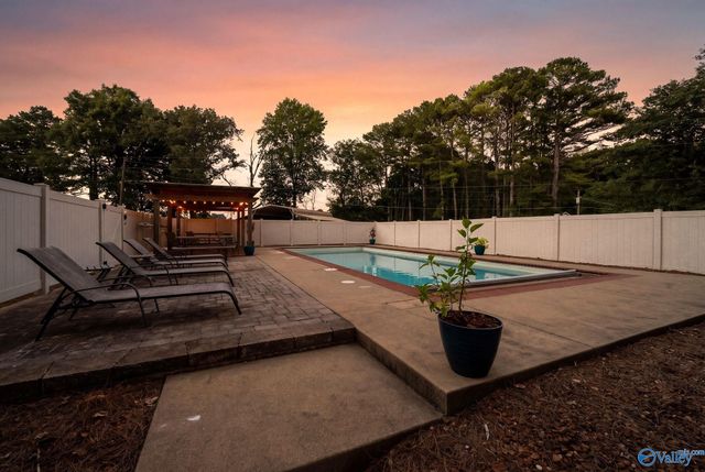13 West Road, Fayetteville, TN 37334