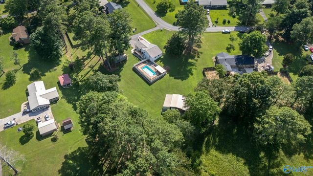 13 West Road, Fayetteville, TN 37334