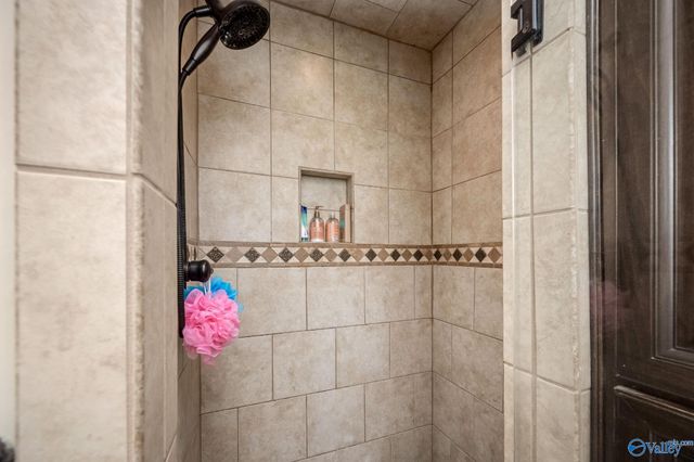 13 West Road, Fayetteville, TN 37334