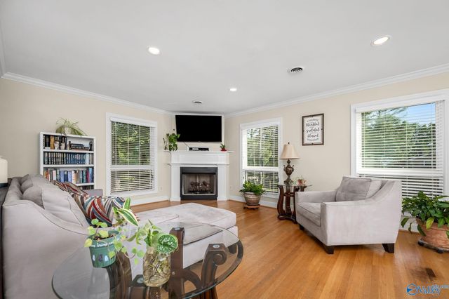 13 West Road, Fayetteville, TN 37334