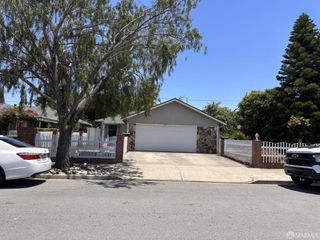 425427 Wessex Way, Belmont, CA 94002