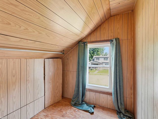 32629 Donnelly Street, Garden City, MI 48135