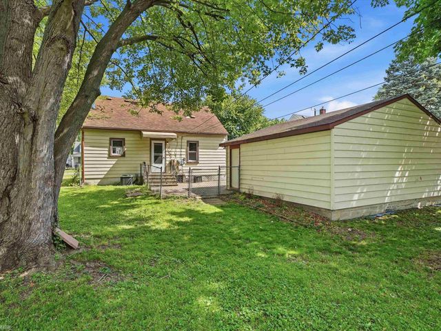32629 Donnelly Street, Garden City, MI 48135