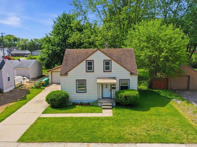 32629 Donnelly Street, Garden City, MI 48135