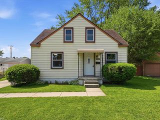 32629 Donnelly Street, Garden City, MI 48135