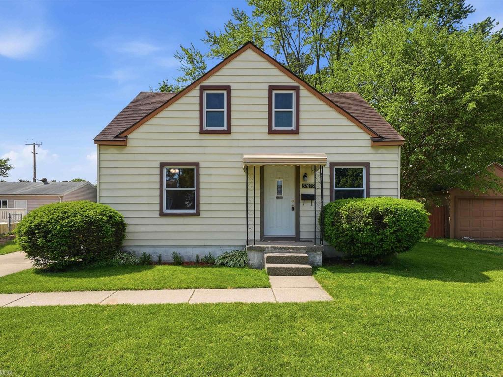 32629 Donnelly Street, Garden City, MI 48135