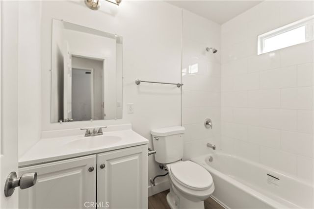 2820 Liberty, South Gate, CA 90280