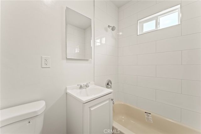 2820 Liberty, South Gate, CA 90280