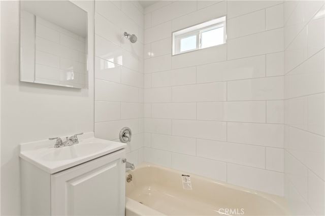 2820 Liberty, South Gate, CA 90280