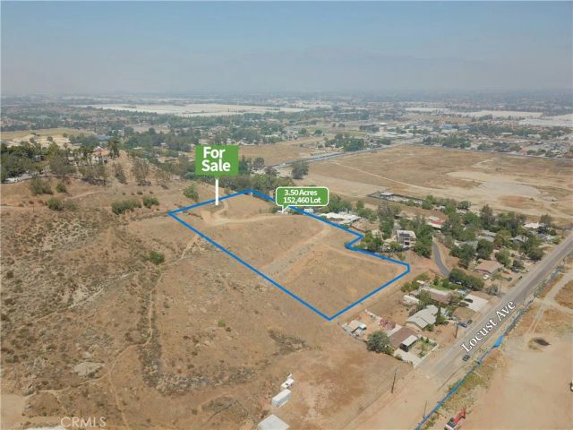 11200 Locust Ave, Bloomington, CA 92316