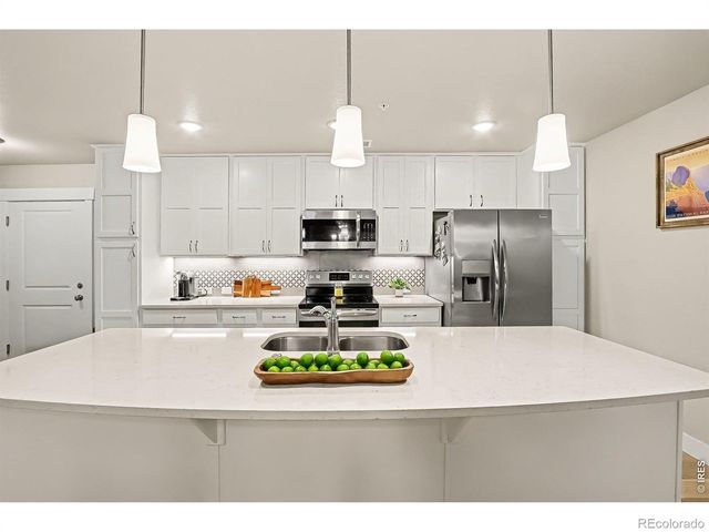 4780 Hahns Peak Drive 102, Loveland, CO 80538