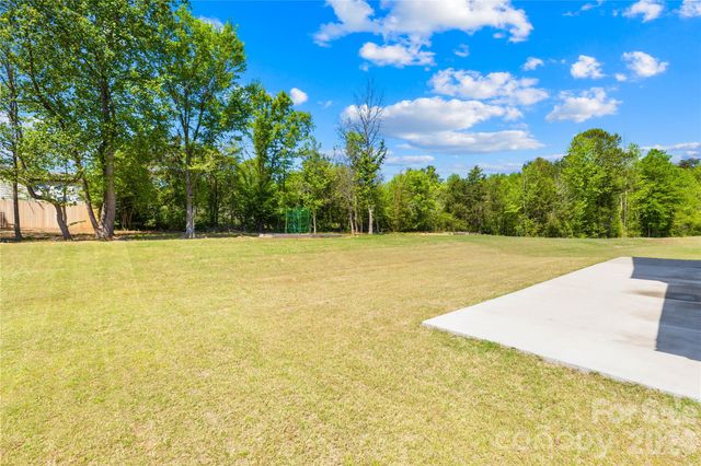 832 Dogwood Creek Lane, Indian Trail, NC 28079