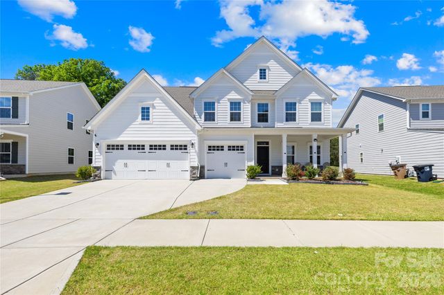 832 Dogwood Creek Lane, Indian Trail, NC 28079