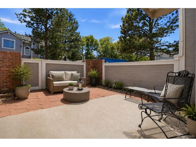 7600 S Monaco Way, Centennial, CO 80112