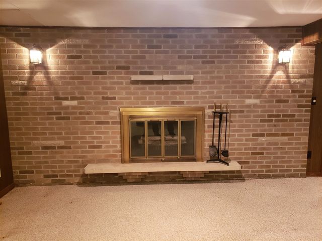 12 Bishop Avenue, Coldwater, MI 49036