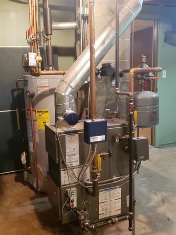 12 Bishop Avenue, Coldwater, MI 49036