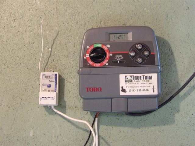 12 Bishop Avenue, Coldwater, MI 49036