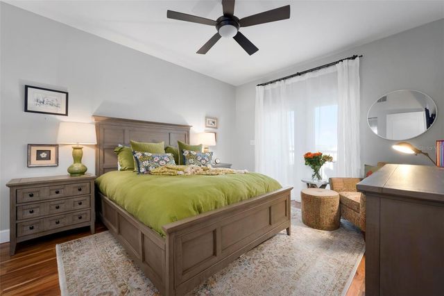 808 3RD AVENUE W 402, Bradenton, FL 34205