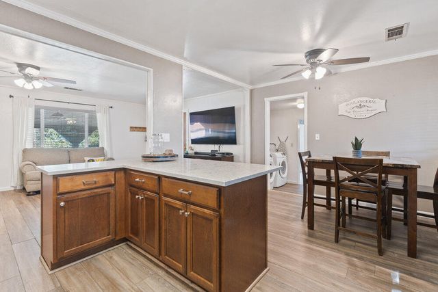 5367 Rosswood Lane, Redding, CA 96001