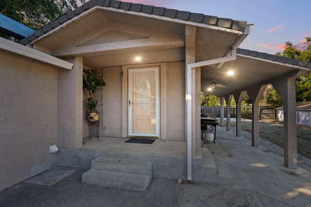 5367 Rosswood Lane, Redding, CA 96001