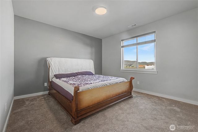 907 NE 5th Avenue, Ephrata, WA 98823