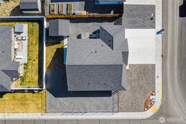 907 NE 5th Avenue, Ephrata, WA 98823