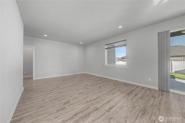 907 NE 5th Avenue, Ephrata, WA 98823