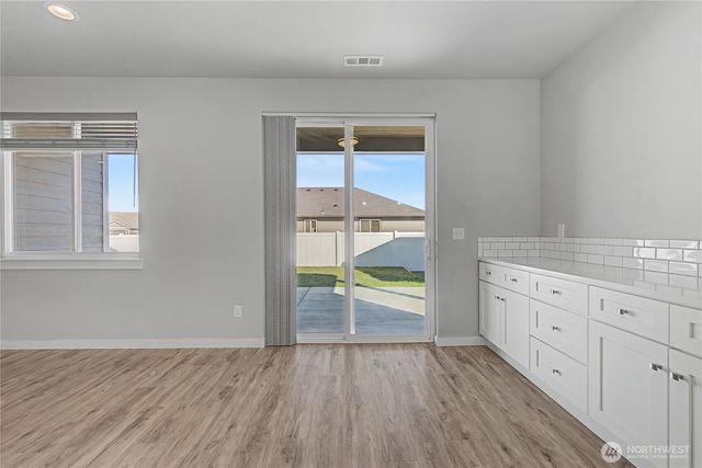 907 NE 5th Avenue, Ephrata, WA 98823