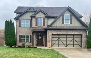 791 W Glenview Drive, Lenoir City, TN 37771
