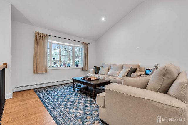 32 Kline Boulevard, Colonia, NJ 07067