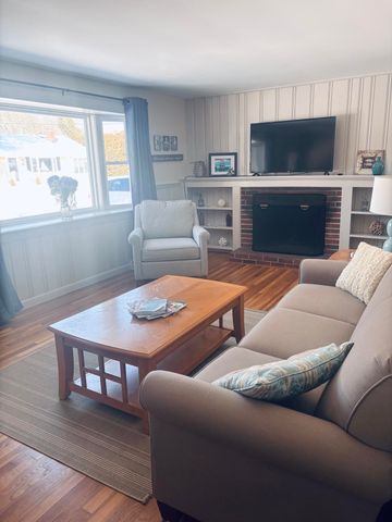 102 Lawrence Road, Dennis Port, MA 02639