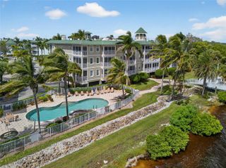 5114 MELBOURNE STREET A105, Punta Gorda, FL 33980