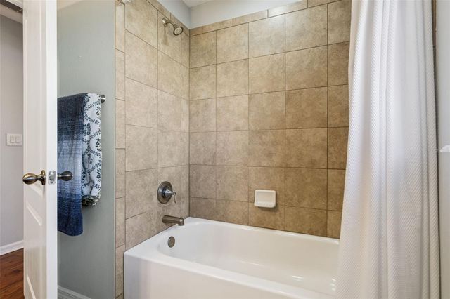 9704 ROYAL VISTA AVENUE, Clermont, FL 34711