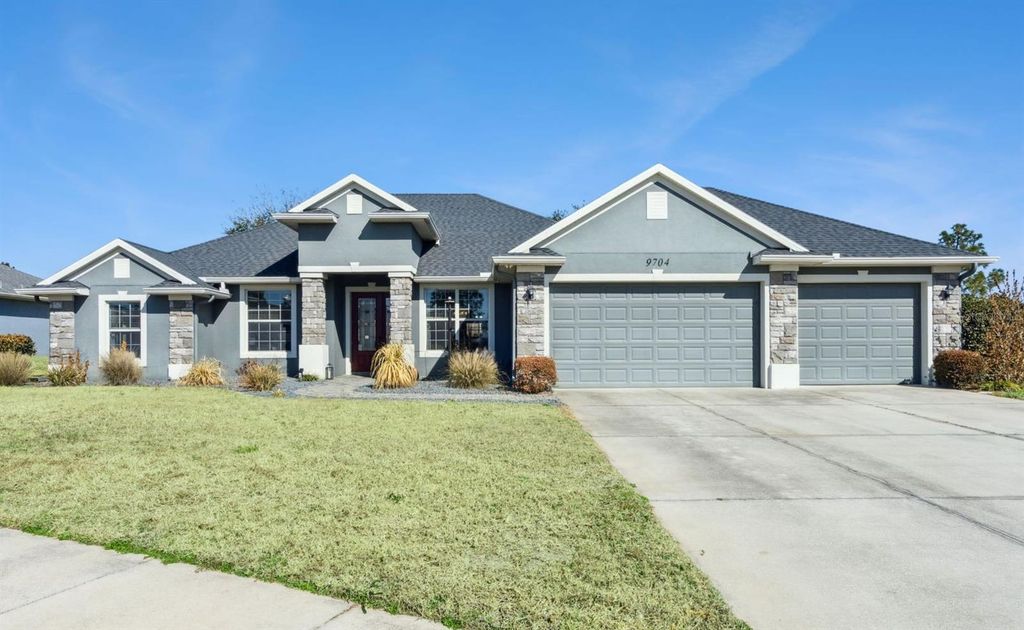 9704 ROYAL VISTA AVENUE, Clermont, FL 34711