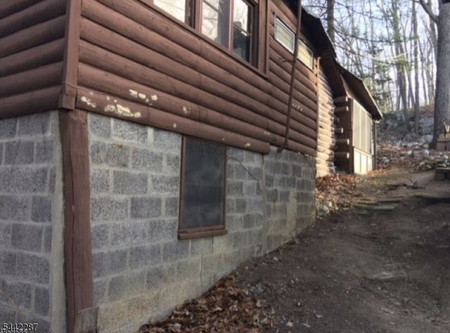 25 Cedar Ln, Vernon Twp., NJ 07461