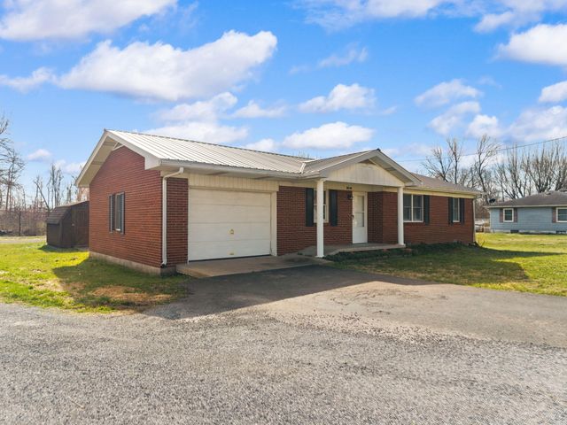 2048 US-127, Russell Springs, KY 42642