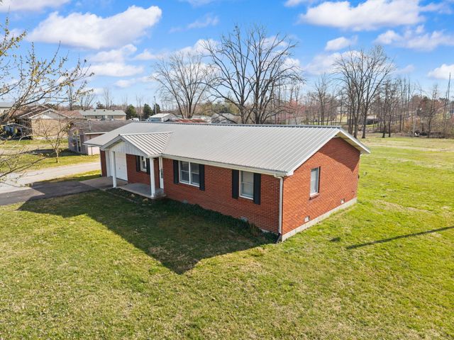 2048 US-127, Russell Springs, KY 42642